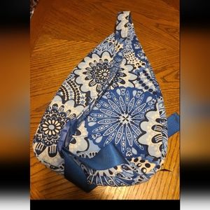 Vera bradley sling bag